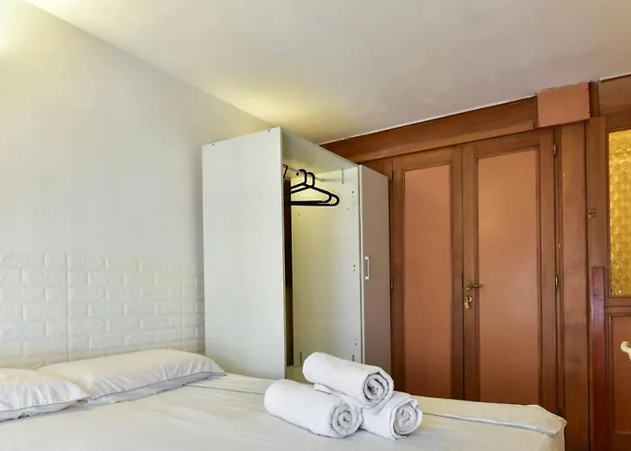 Homestay Center Termini & Sale Rome